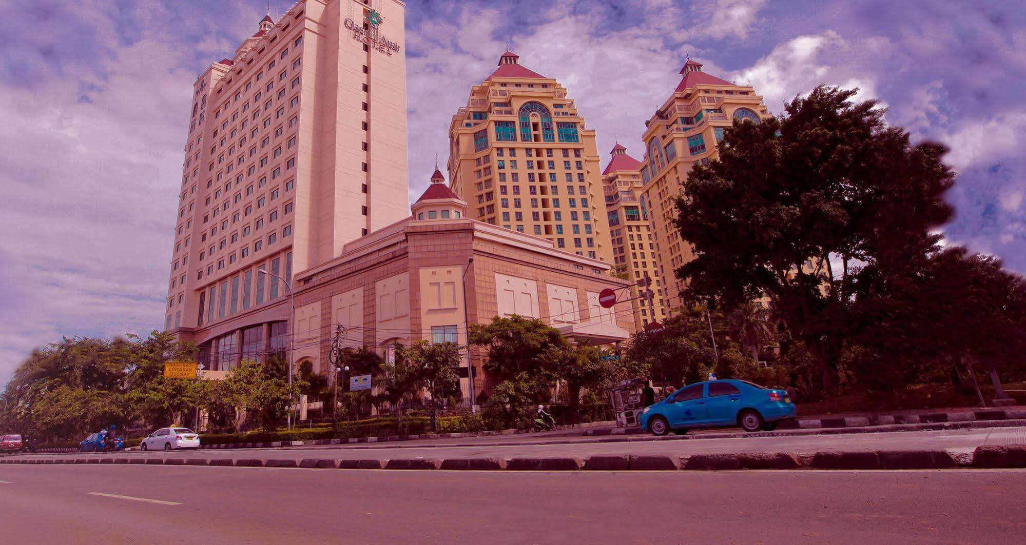 Oasis Amir Hotel Jakarta Exterior photo